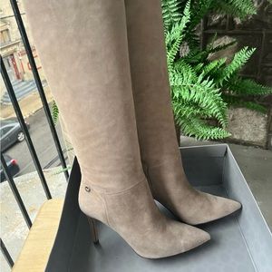 Boots Knee High. louise et cie lo-sevita size 7M